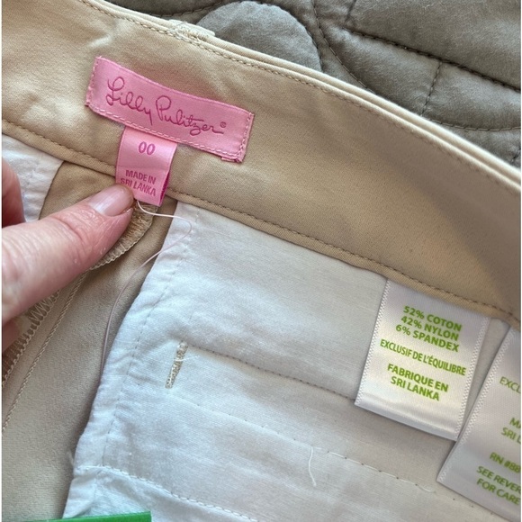 NWT Lilly Pulitzer Joette Stretch Dinner Shorts in Palm Beach Sandstone - Picture 15 of 16